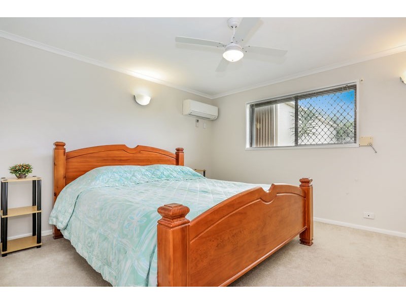 18 Hazell Avenue, Banksia Beach QLD 4507