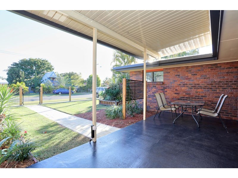 18 Hazell Avenue, Banksia Beach QLD 4507