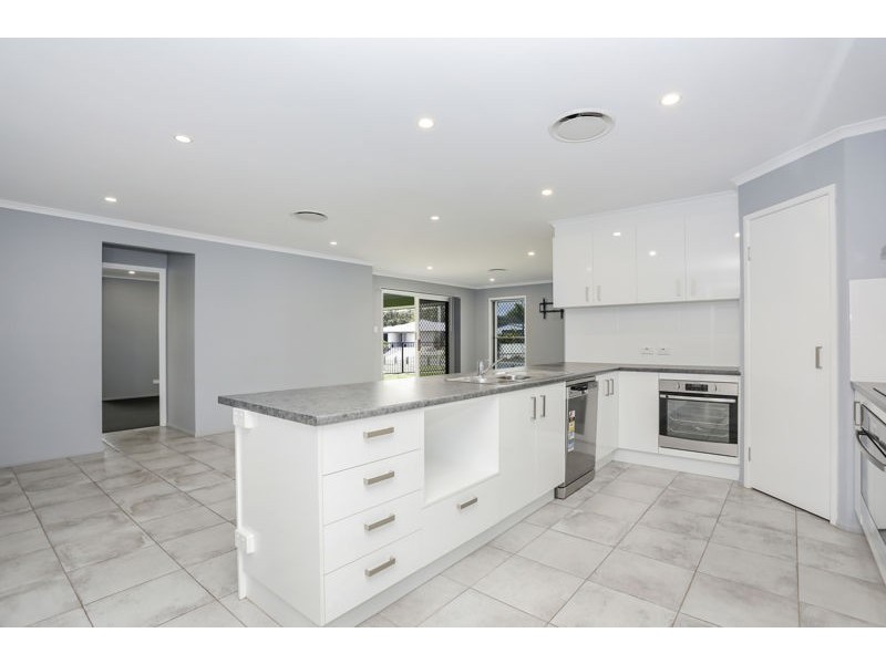 12 Sanctuary Court, Bongaree QLD 4507