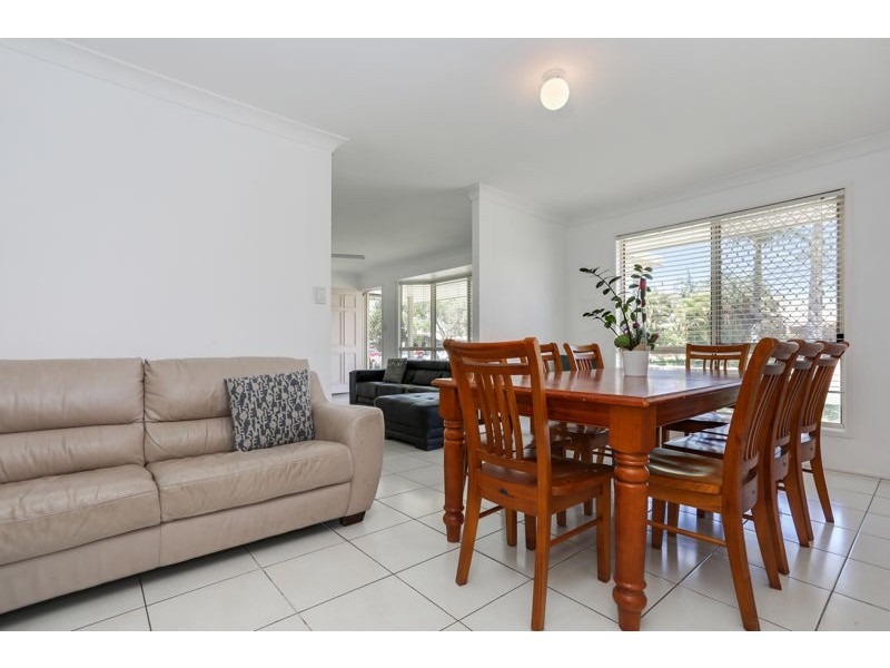 14 Phoenix Avenue, Bongaree QLD 4507