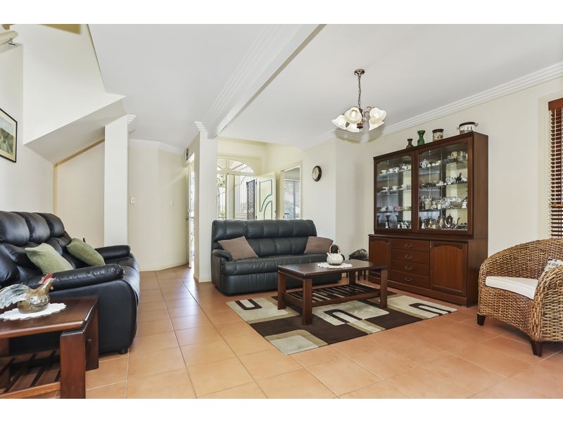 121 Avon Avenue, Banksia Beach QLD 4507