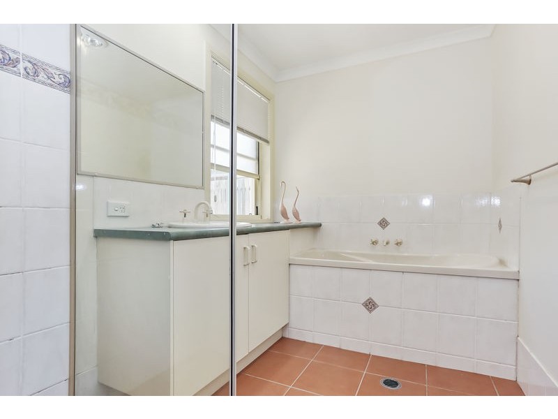121 Avon Avenue, Banksia Beach QLD 4507