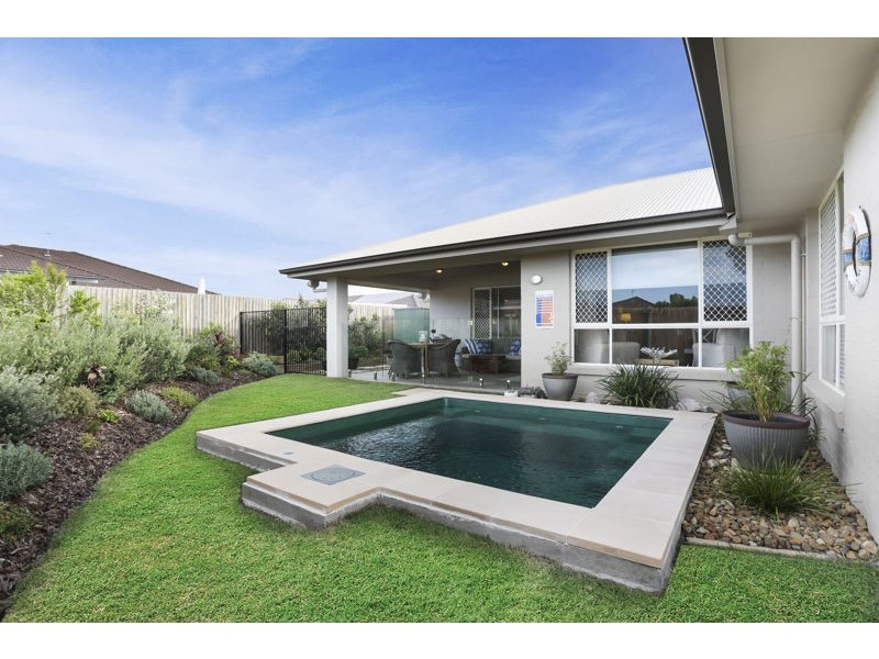 14 Treefrog Street, Ningi QLD 4511