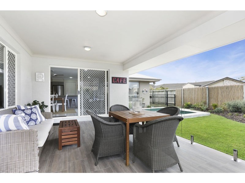 14 Treefrog Street, Ningi QLD 4511