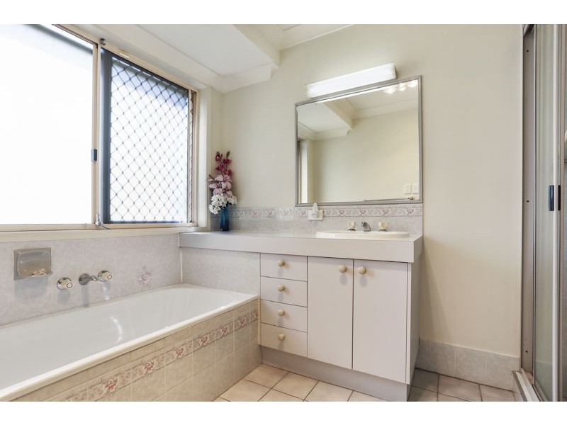 19 Sunderland Drive, Banksia Beach QLD 4507