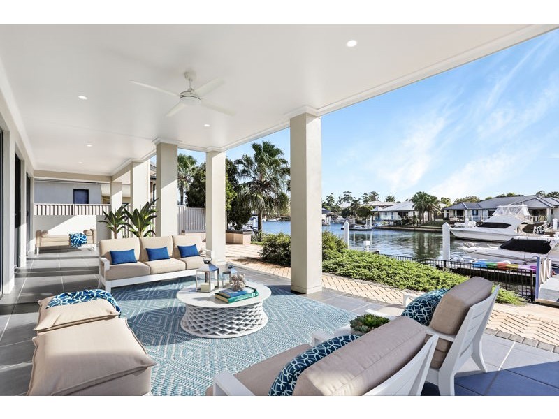 16 Raptor Parade, Banksia Beach QLD 4507