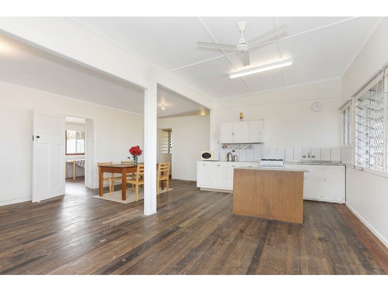 125 Esplanade, Toorbul QLD 4510