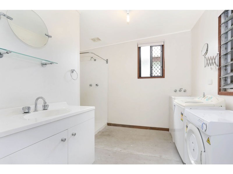 125 Esplanade, Toorbul QLD 4510