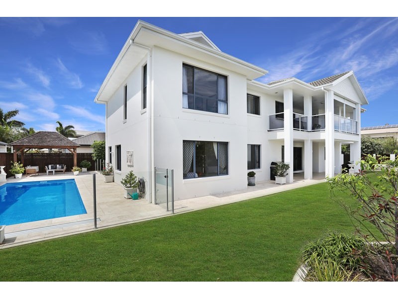 25 Kakadu Circuit, Banksia Beach QLD 4507