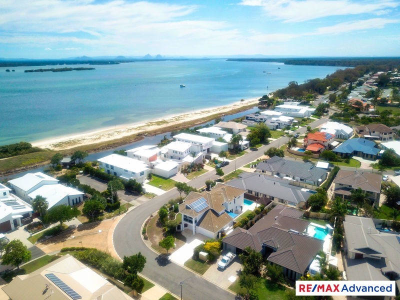 25 Kakadu Circuit, Banksia Beach QLD 4507