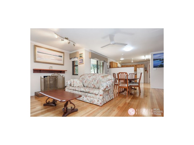 35 The Boulevard, Bongaree QLD 4507