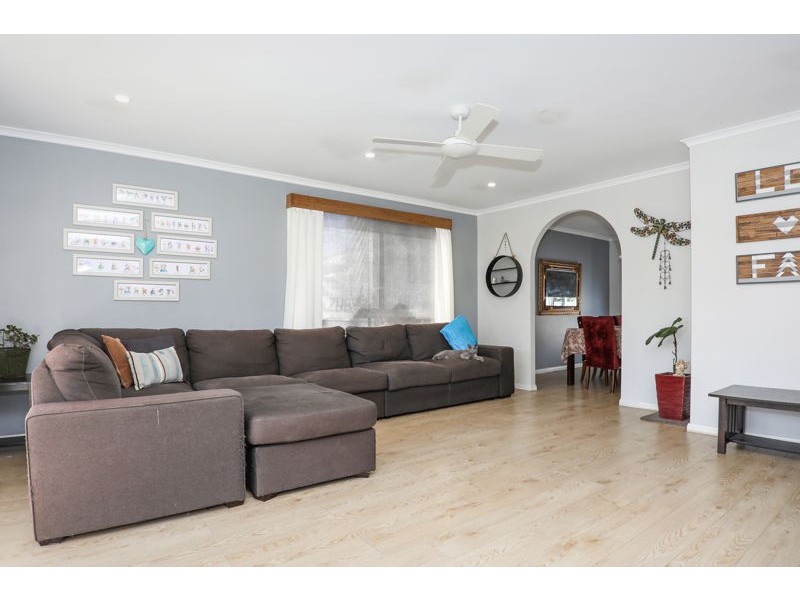 14 Flamingo Drive, Banksia Beach QLD 4507