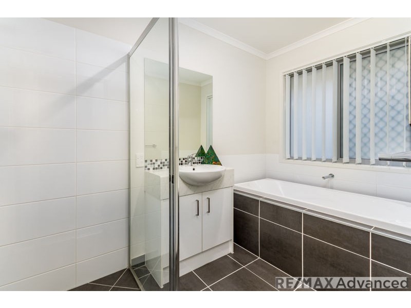 73 Ningi Waters Drive, Ningi QLD 4511