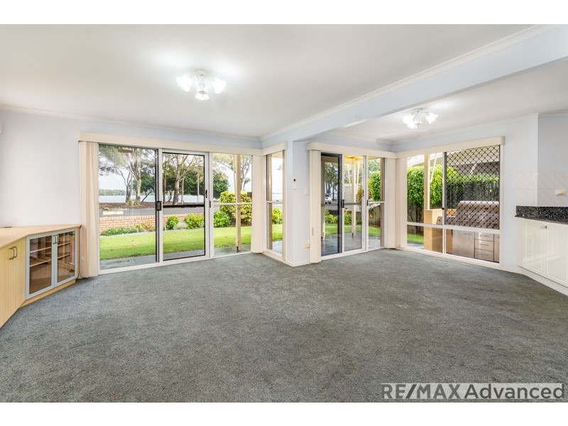 1/115 Welsby Parade, Bongaree QLD 4507