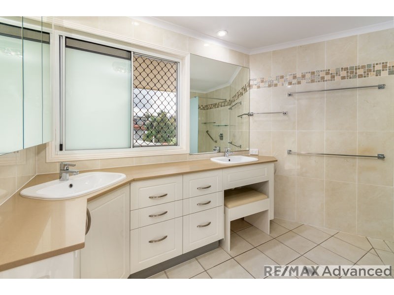 1/115 Welsby Parade, Bongaree QLD 4507