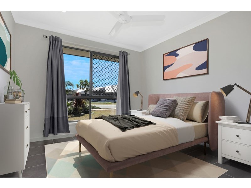 8 Bearberry Street, Banksia Beach QLD 4507