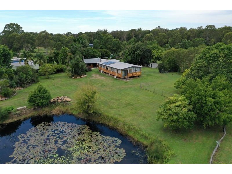 238 Wallace Road, Beachmere QLD 4510