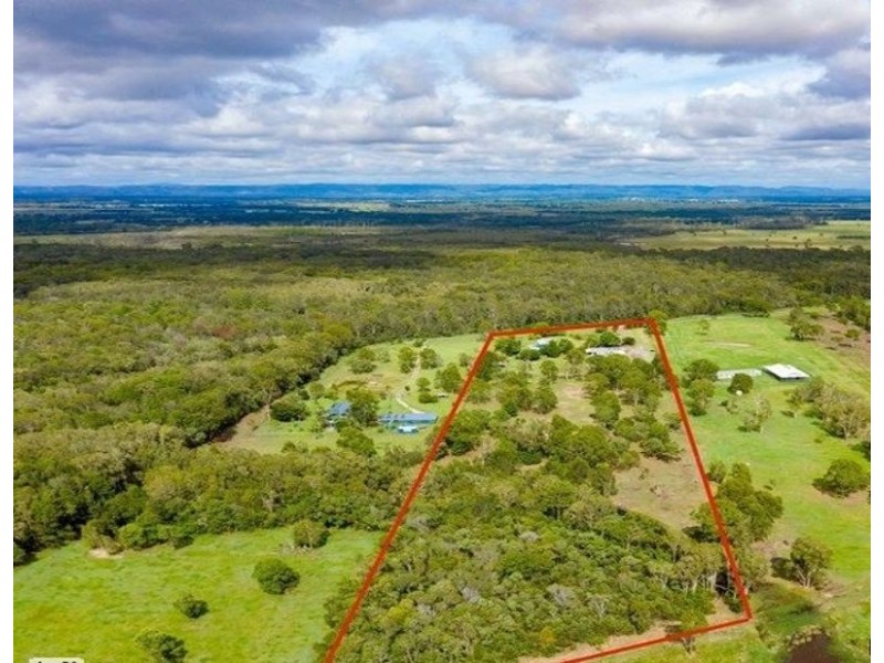 238 Wallace Road, Beachmere QLD 4510
