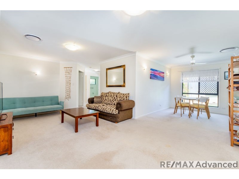 10/8 Spinnaker Drive (Seabreeze Court), Sandstone Point QLD 4511
