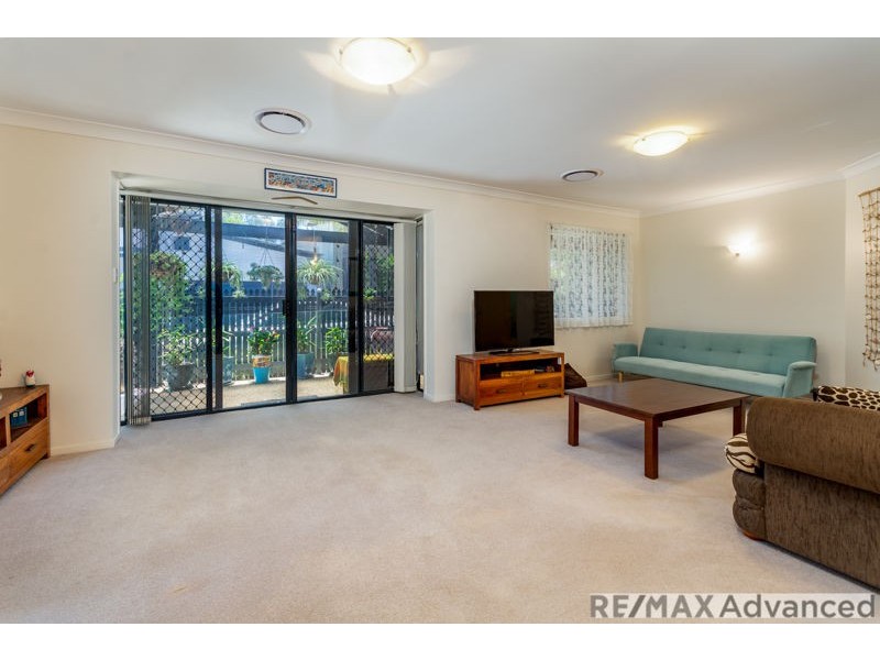 10/8 Spinnaker Drive (Seabreeze Court), Sandstone Point QLD 4511