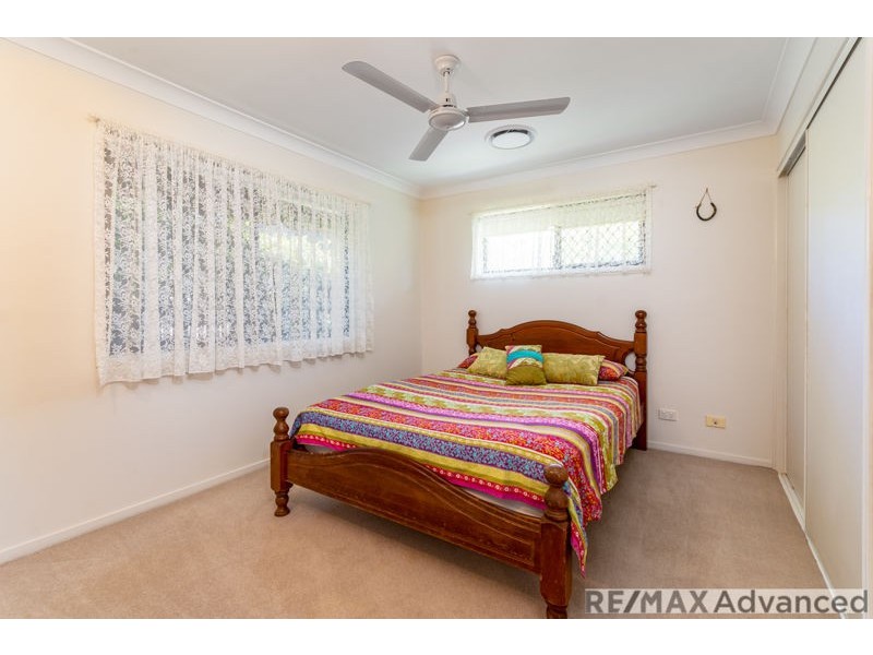 10/8 Spinnaker Drive (Seabreeze Court), Sandstone Point QLD 4511