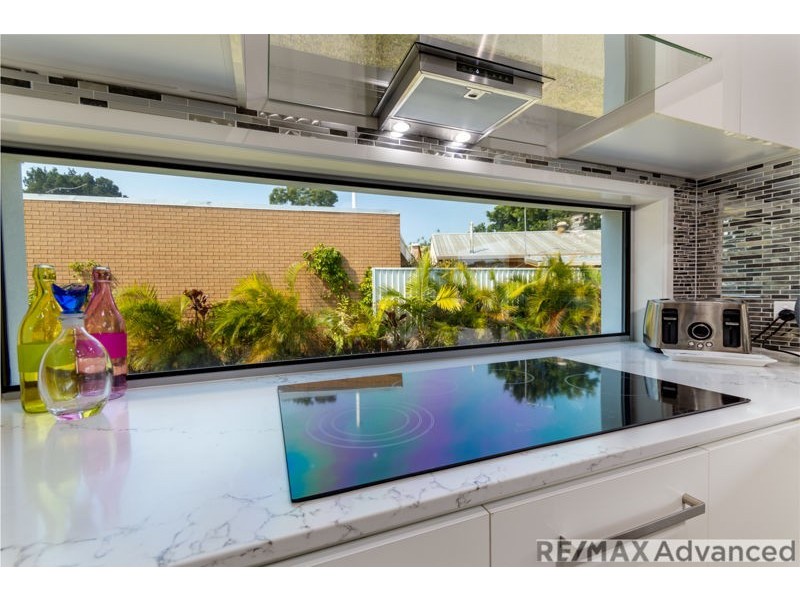 24 First Avenue, Bongaree QLD 4507
