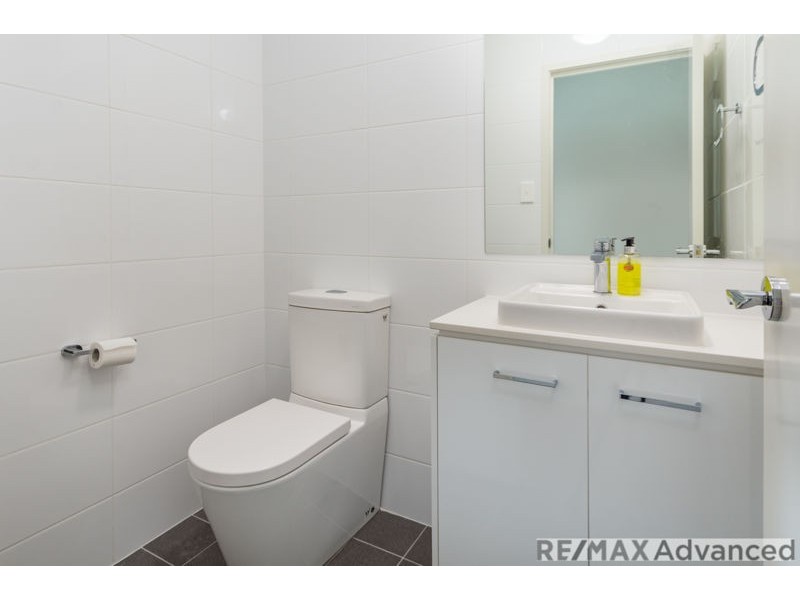 24 First Avenue, Bongaree QLD 4507