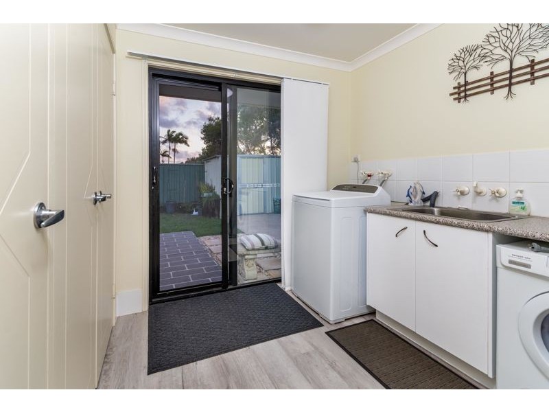 104 Marina Boulevard, Banksia Beach QLD 4507