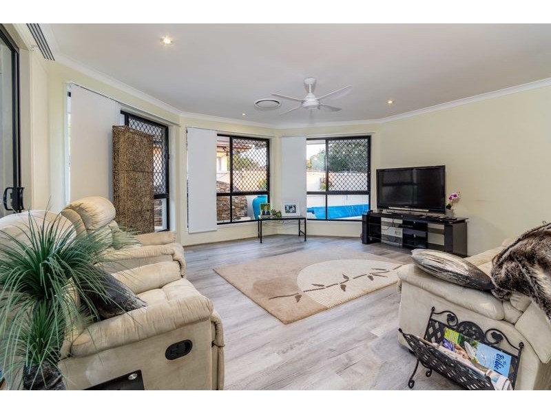 104 Marina Boulevard, Banksia Beach QLD 4507