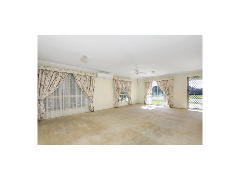 40 Dolphin Drive, Bongaree QLD 4507