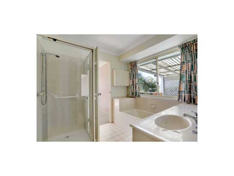40 Dolphin Drive, Bongaree QLD 4507