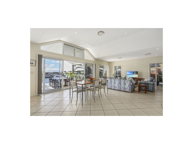 12 Tamala Court, Bongaree QLD 4507