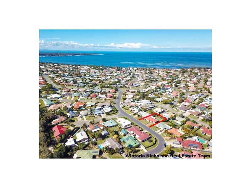 15 Trent Court, Sandstone Point QLD 4511