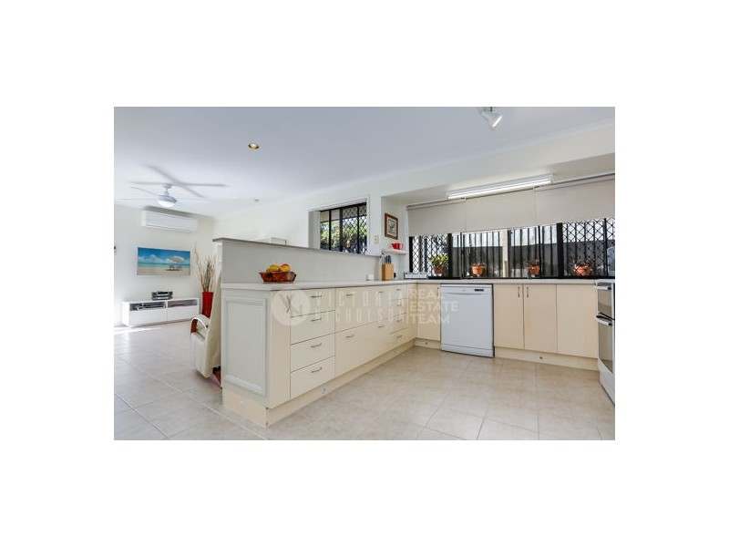 1 Norman Street, Bongaree QLD 4507