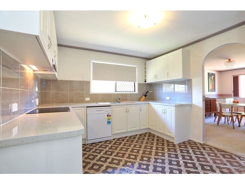 23 Gidya Street, Bongaree QLD 4507