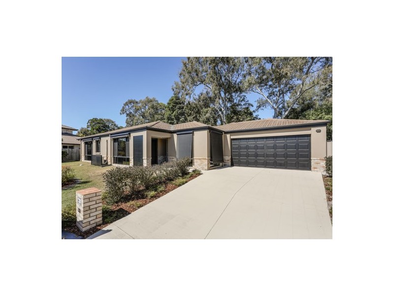 317 Bestmann Road, Sandstone Point QLD 4511
