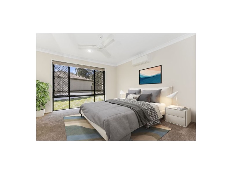 317 Bestmann Road, Sandstone Point QLD 4511