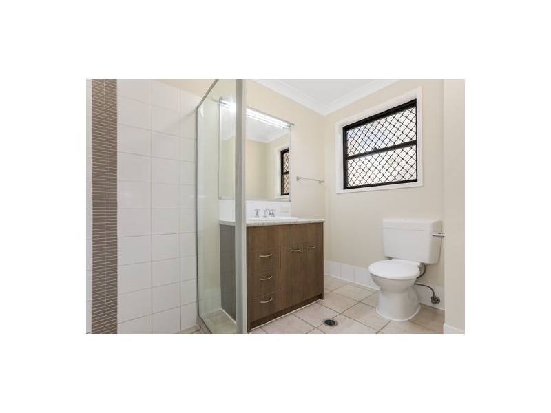 317 Bestmann Road, Sandstone Point QLD 4511