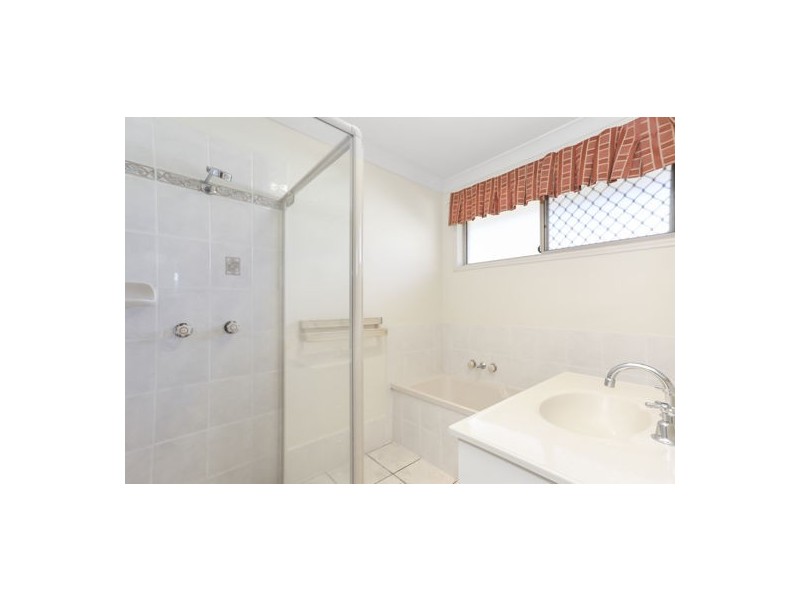 10 Protea Drive, Bongaree QLD 4507