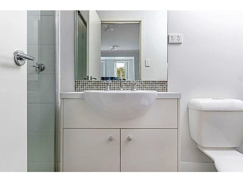 7 Riceflower Court, Ningi QLD 4511