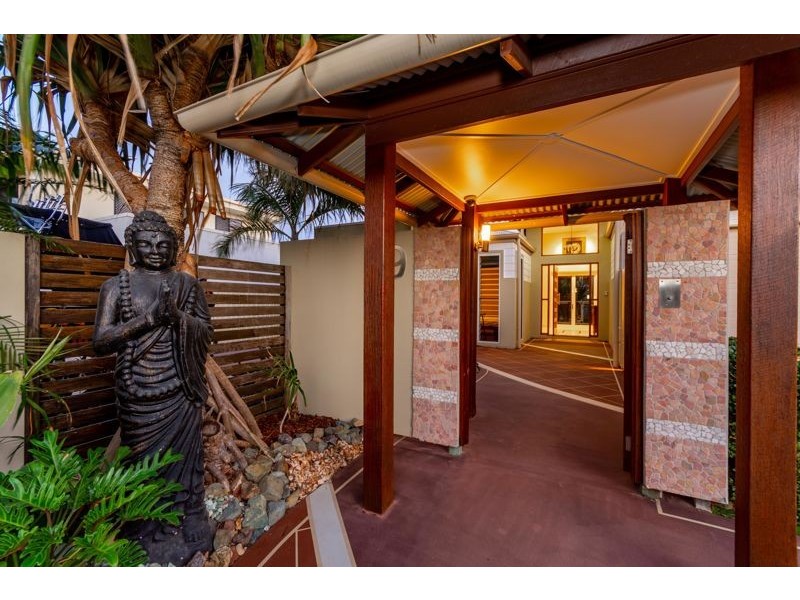 19 Seaside Drive, Banksia Beach QLD 4507