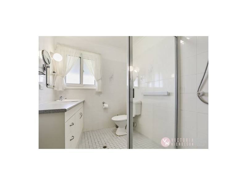 10 Brookes Crescent, Woorim QLD 4507