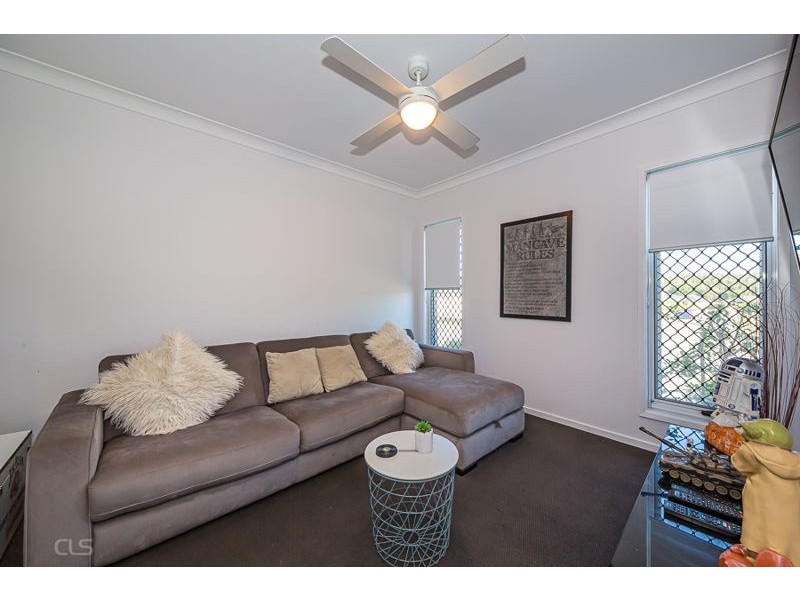 31 Bora Place, Ningi QLD 4511
