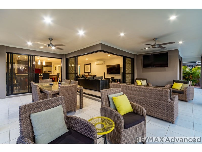 16 Foxtail Crescent, Banksia Beach QLD 4507