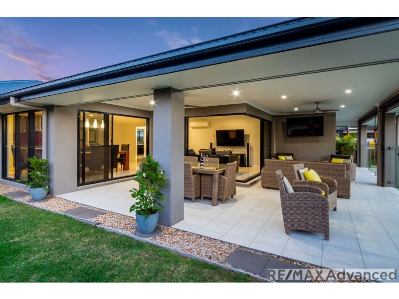 16 Foxtail Crescent, Banksia Beach QLD 4507