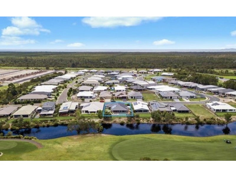 16 Foxtail Crescent, Banksia Beach QLD 4507