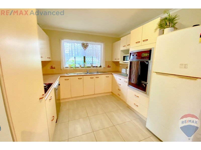 52 Spowers St, Bongaree QLD 4507