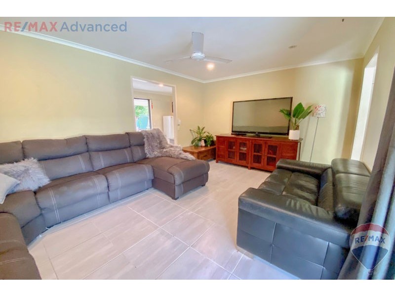 52 Spowers St, Bongaree QLD 4507