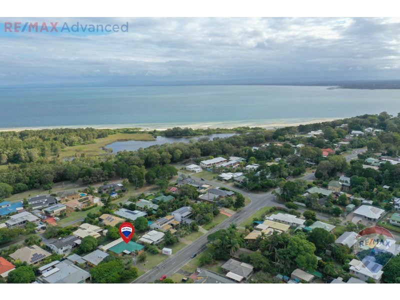 52 Spowers St, Bongaree QLD 4507