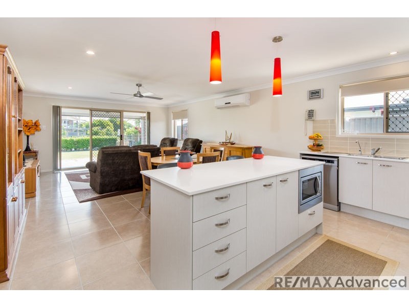 13 Beaufort Circuit, Banksia Beach QLD 4507